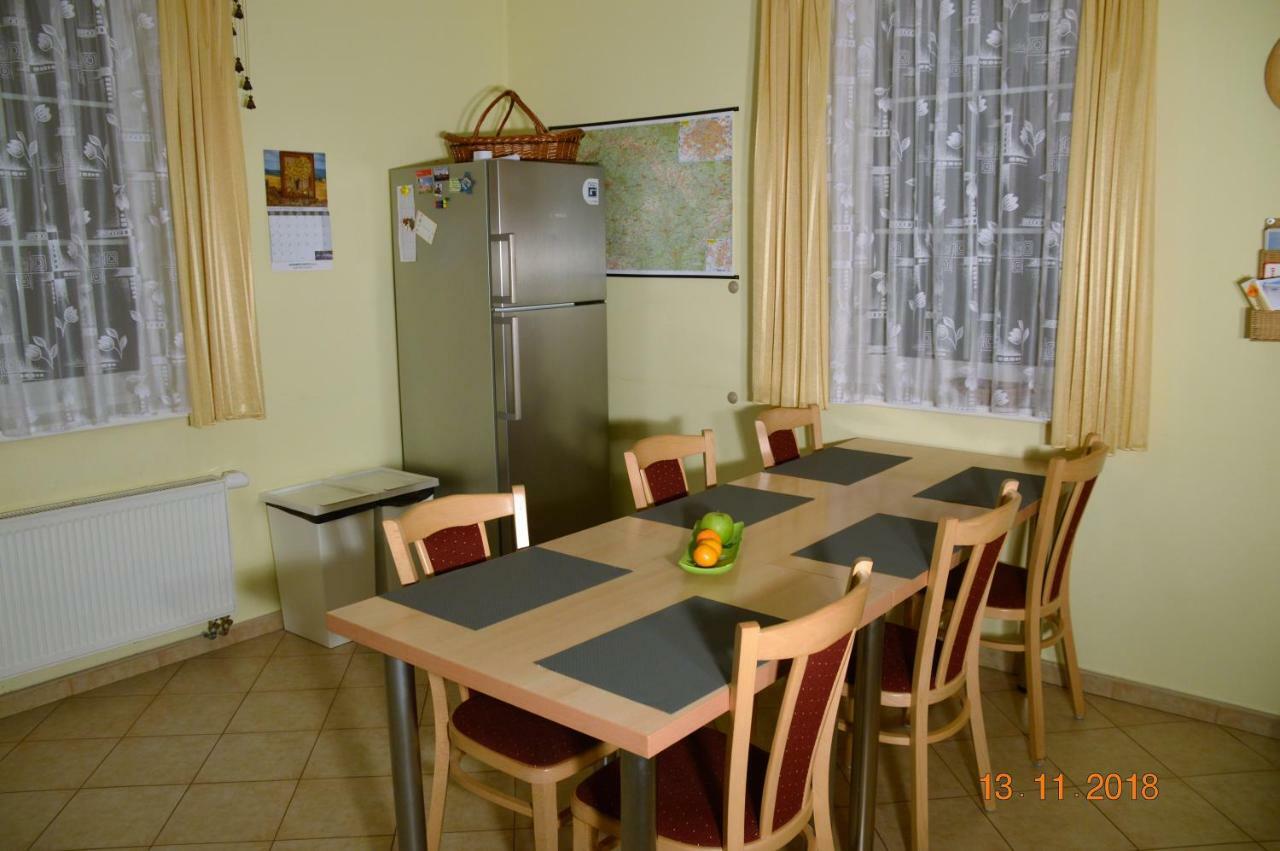 Penzion Pod Kostelem Bublava Exterior photo